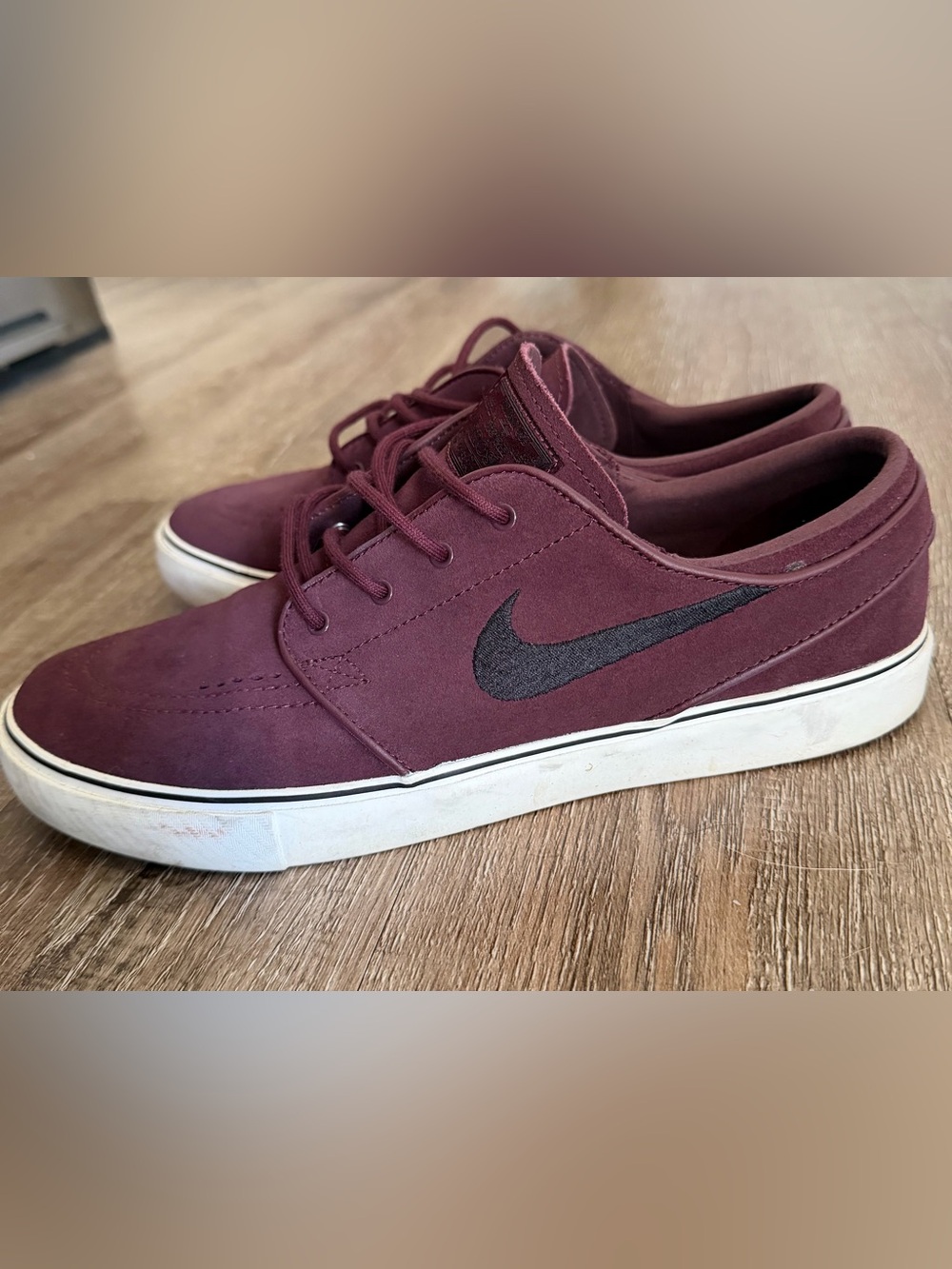 Nike SB Zoom Janoski OG+ skate shoes in Burgundy Crush - 10.5 (M)